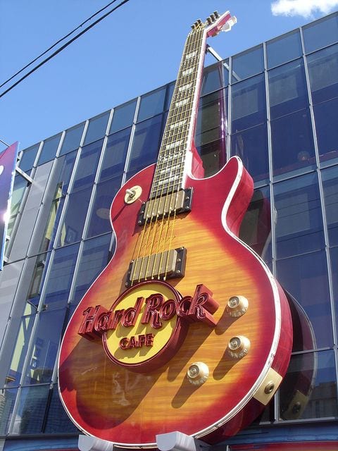 Giant Casino Guitar Strums a Few Bad Chords with Florida Locals